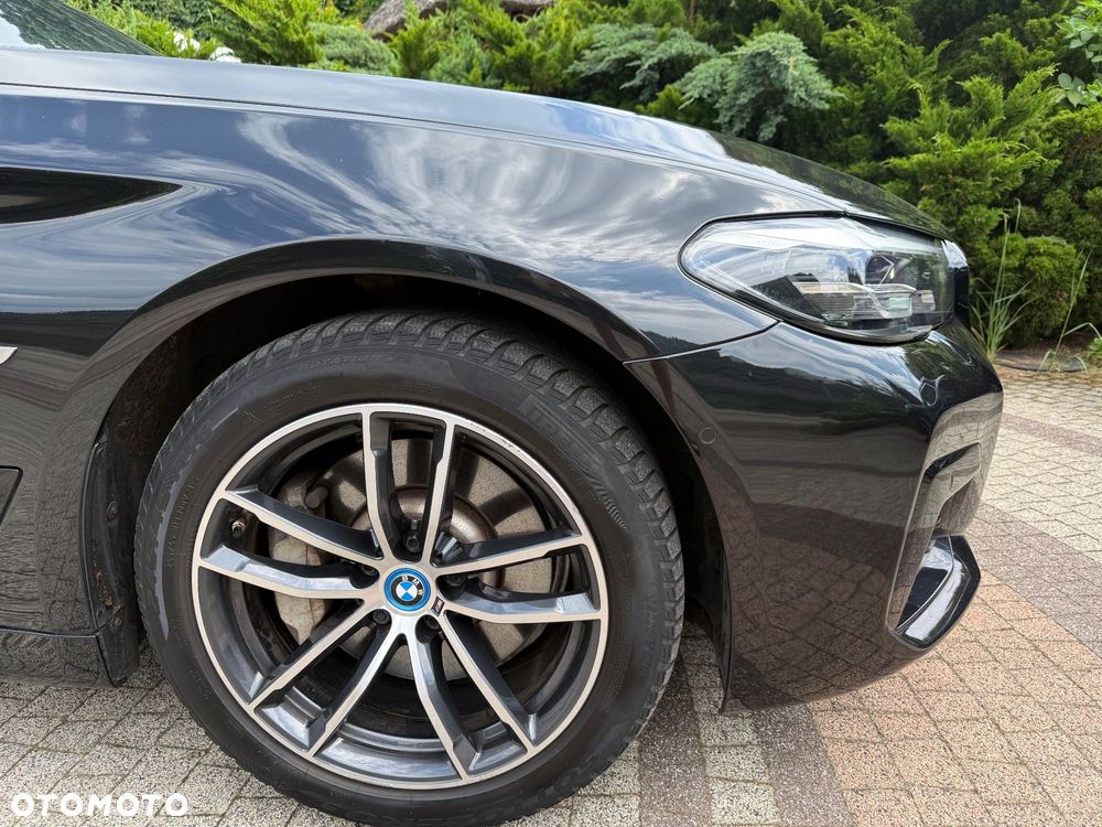 BMW Seria 5 530e M Sport sport - 8