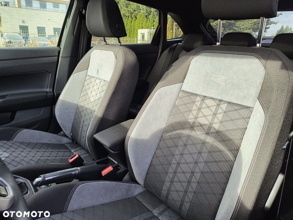 Volkswagen Taigo - 10