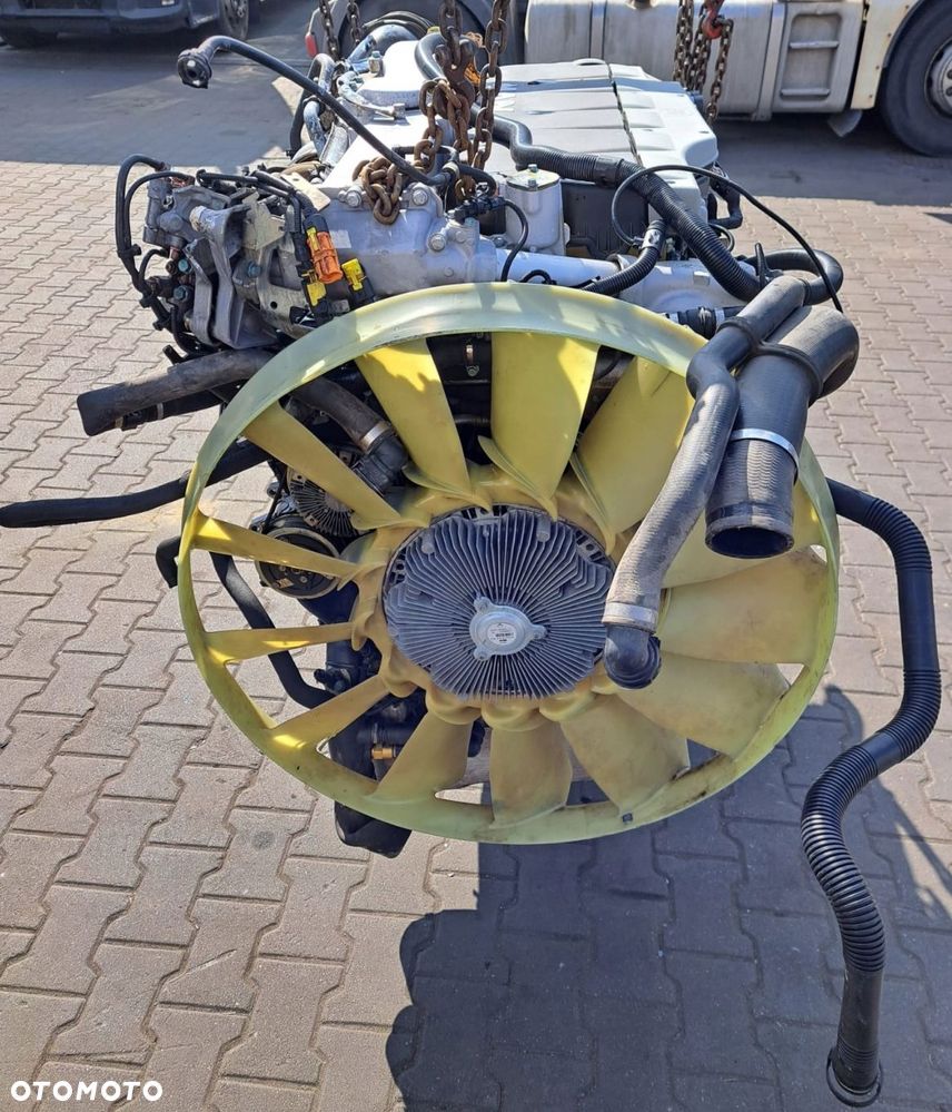KPL SILNIK MAN TGX TGS D2676 LF51 EURO 6 460KM - 2
