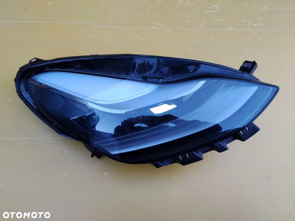 Lampa Lewa Prawa full LED Tesla 3 y Lift Europa
