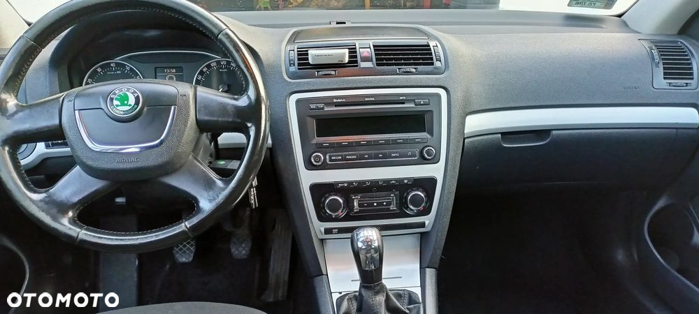 Skoda Octavia 1.4 TSI Ambition - 11