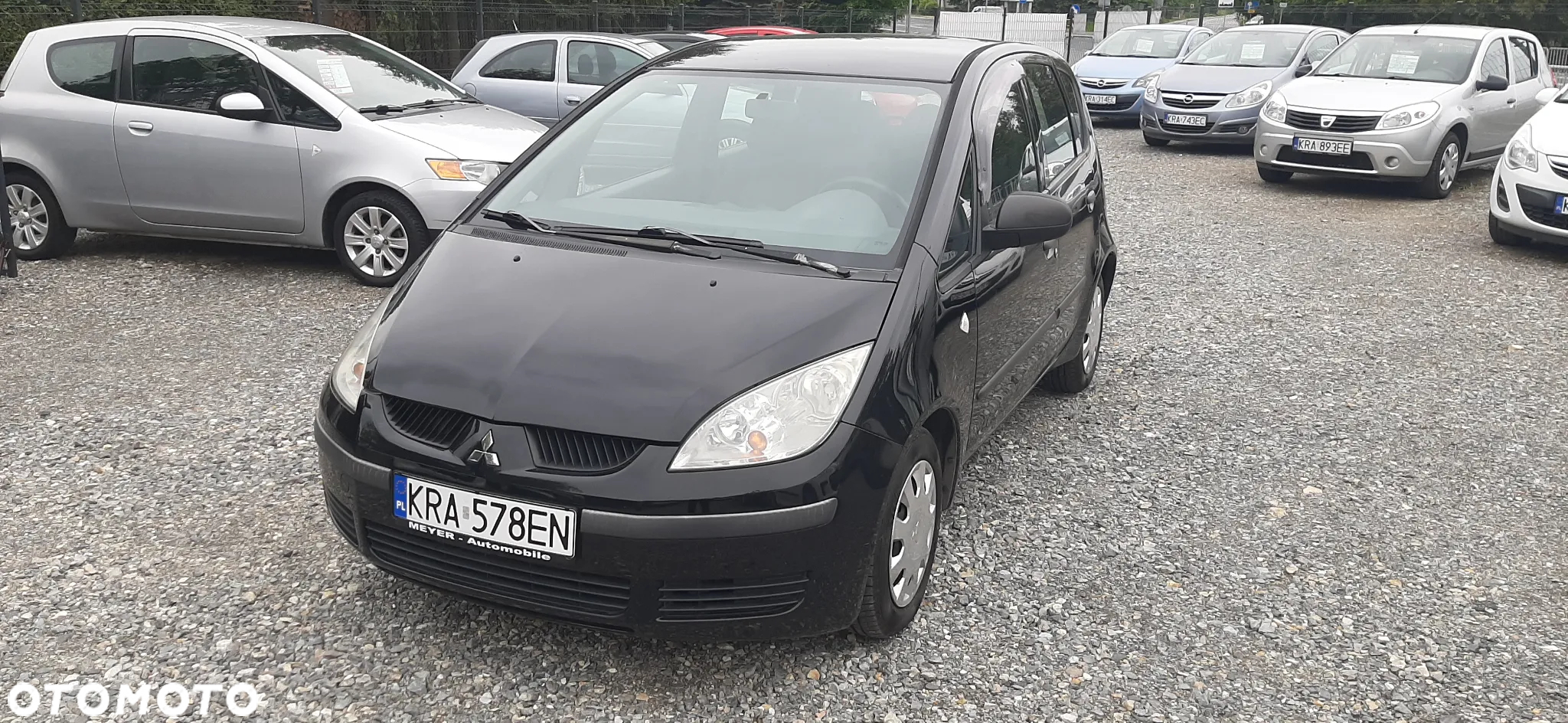 Mitsubishi Colt - 9