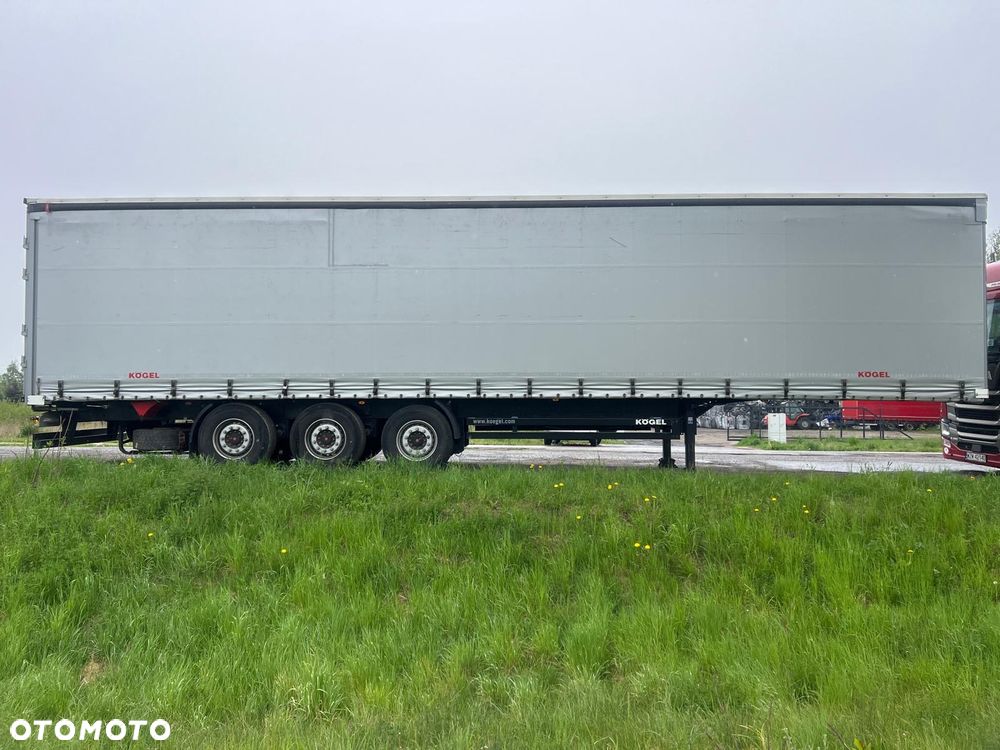 Mercedes-Benz Actros - 1