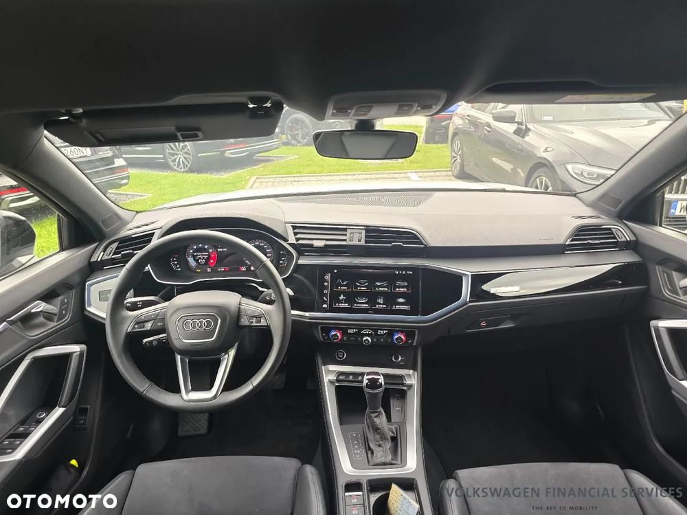 Audi Q3 Sportback - 7