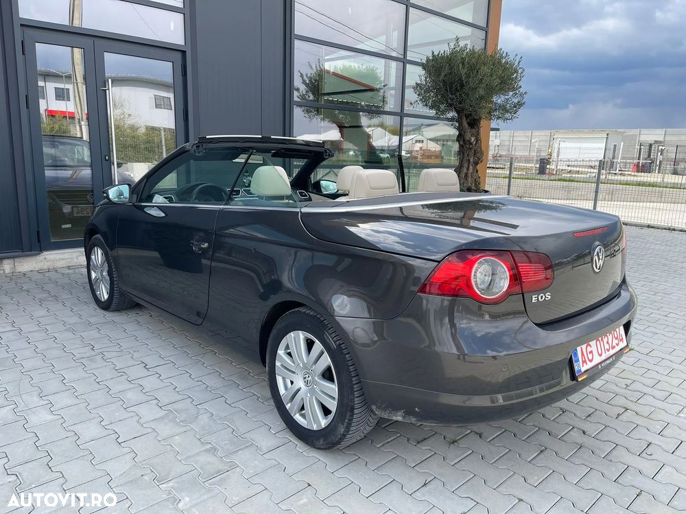 Volkswagen Eos 2.0 TDI DPF Exclusive - 12