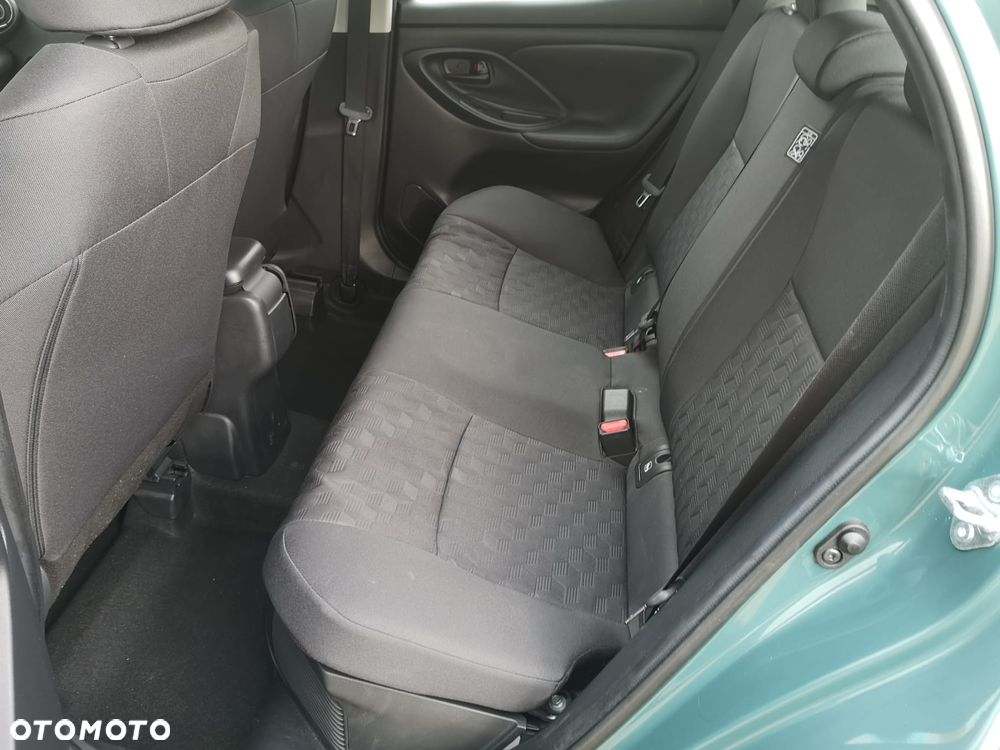 Toyota Yaris Hybrid 1.5 Premiere Edition - 26