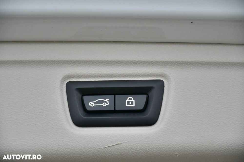 BMW Seria 3 320d AT MHEV - 15