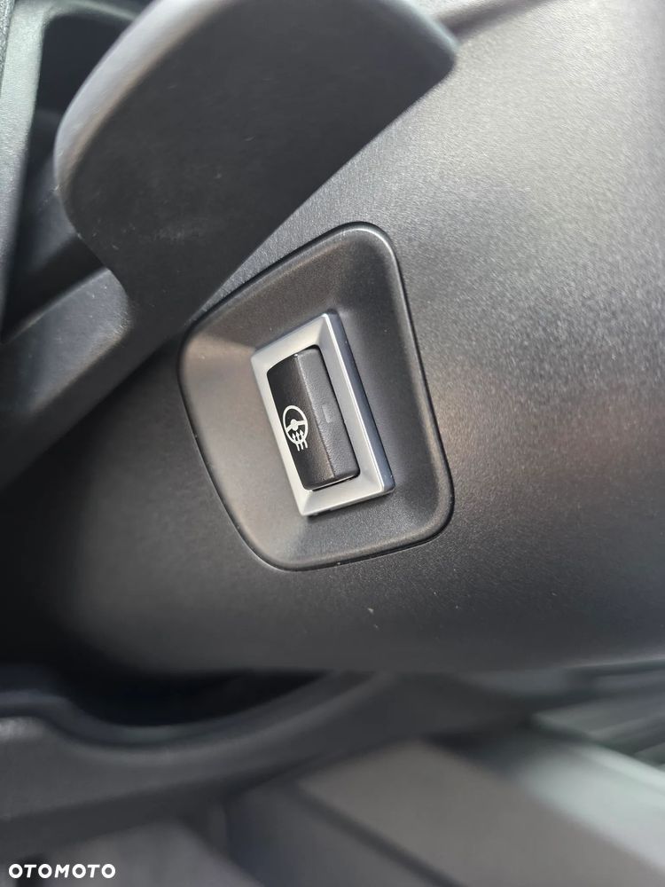 BMW Seria 3 325d M Sport Sport - 32