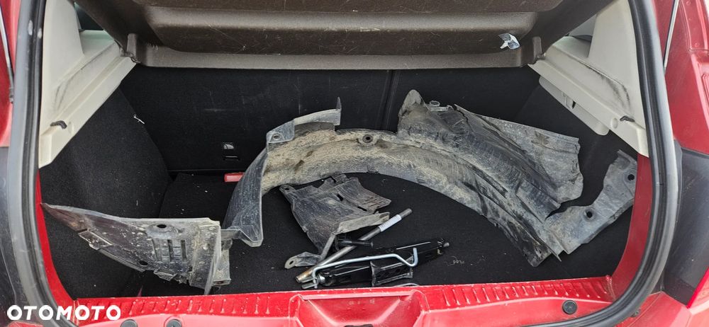 Dacia Sandero 0.9 TCe Laureate - 17