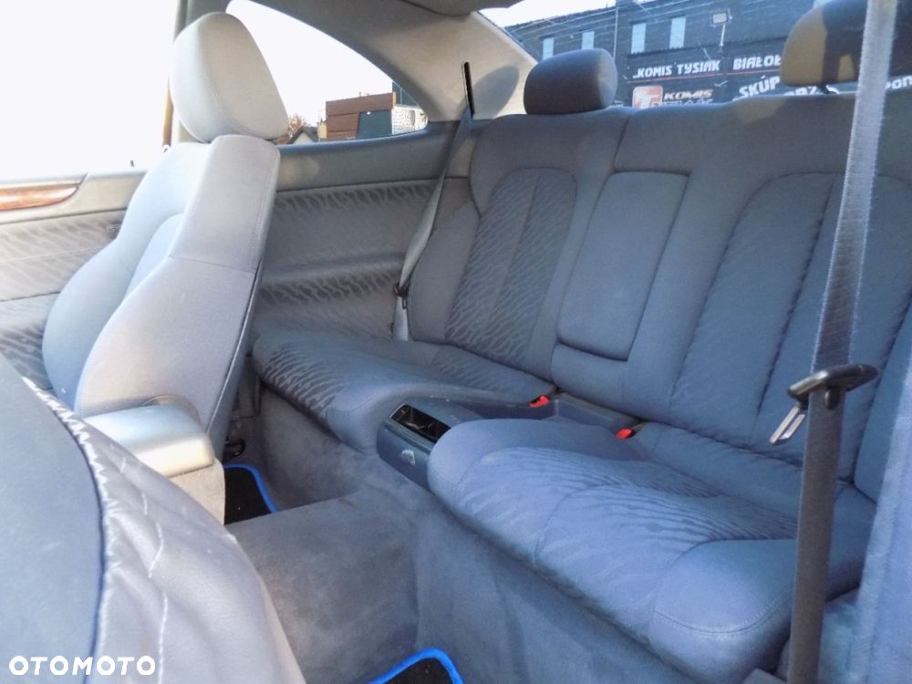 Mercedes-Benz CLK - 8