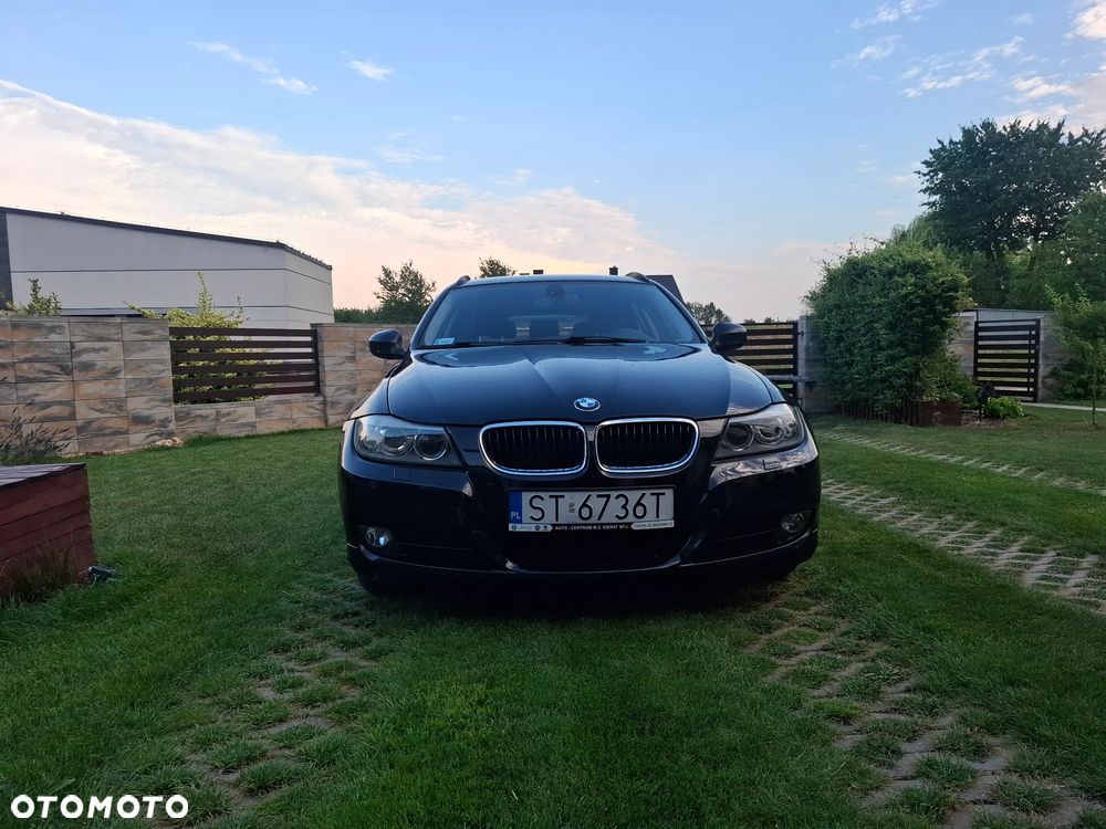 BMW Seria 3 318d - 9