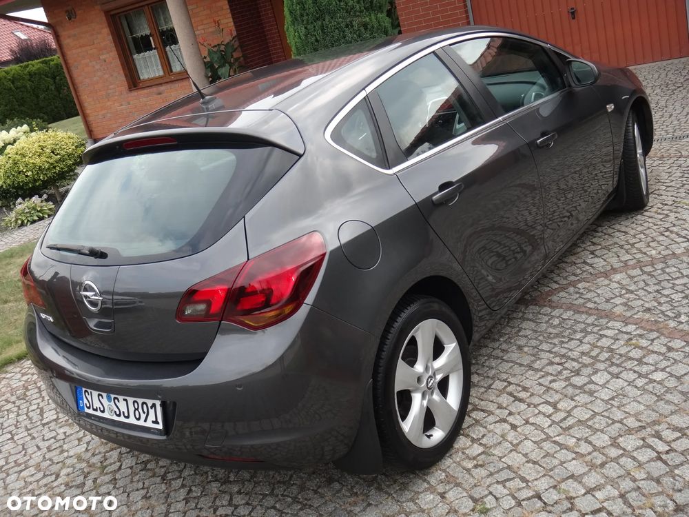 Opel Astra 1.6 Edition Sport - 6