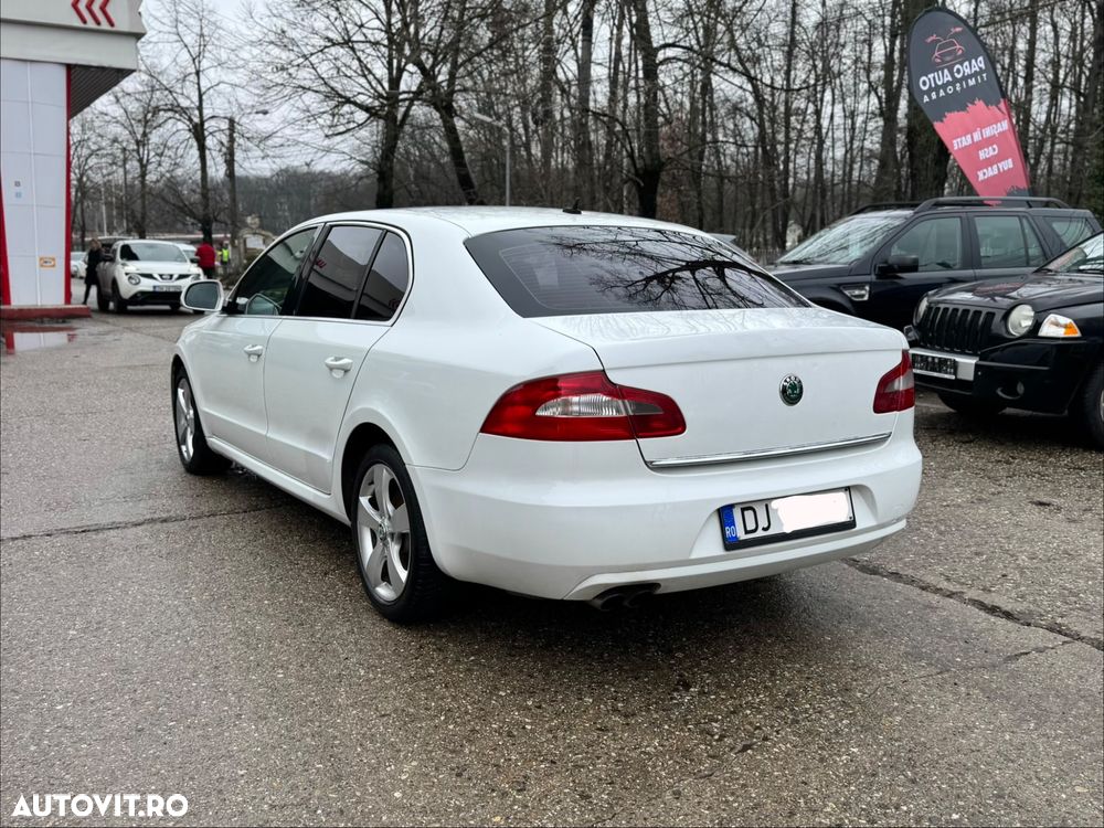 Skoda Superb 2.0 TDI Active - 3