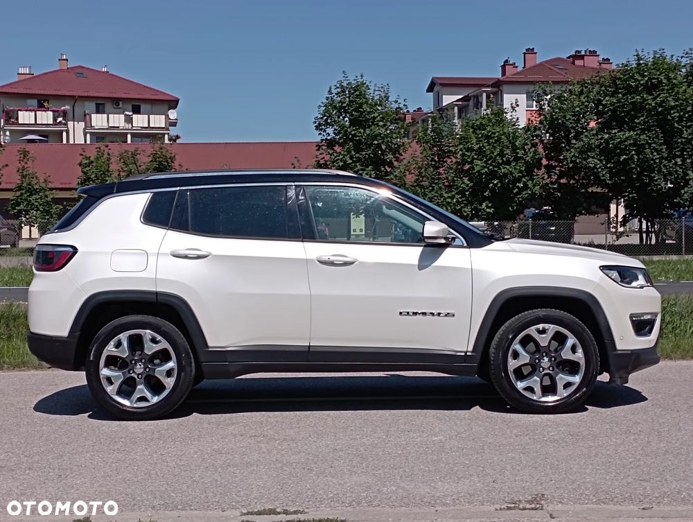 Jeep Compass - 11