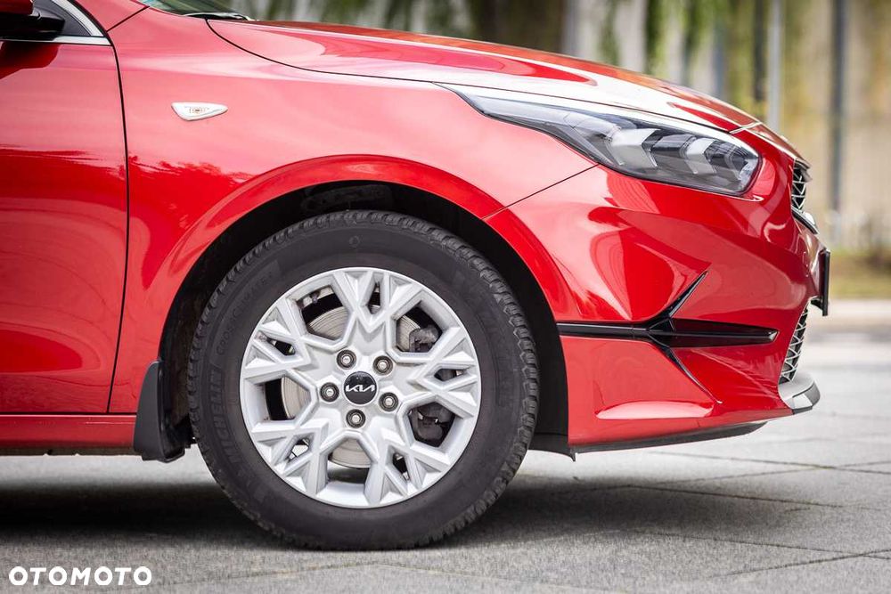 Kia Ceed - 5