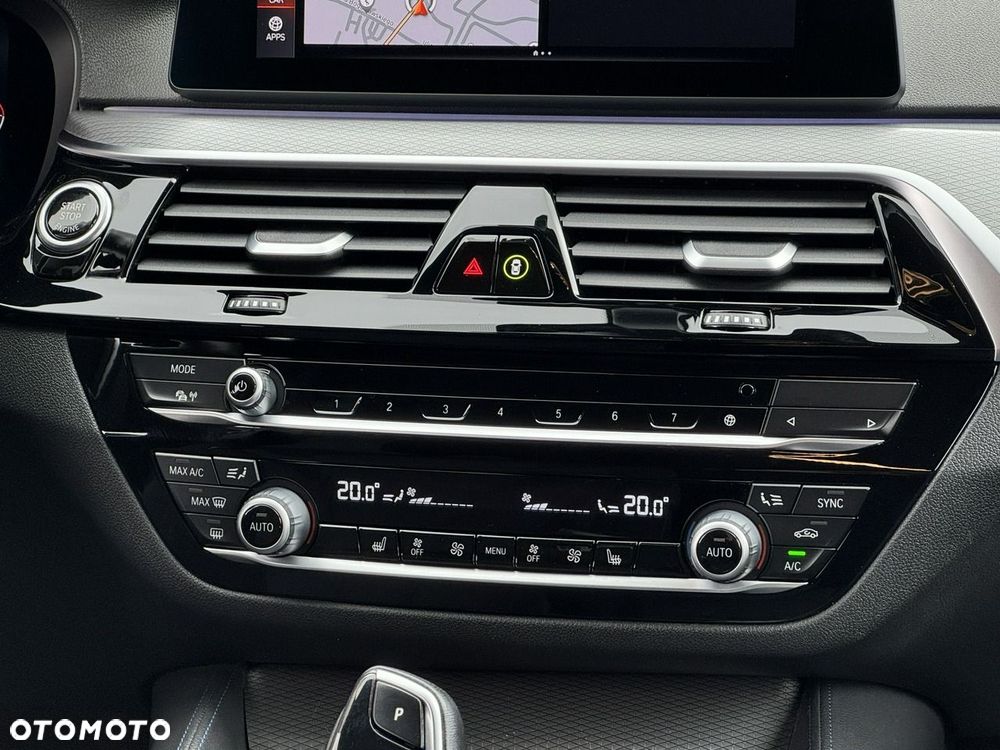 BMW Seria 5 520d M Sport Edition - 35