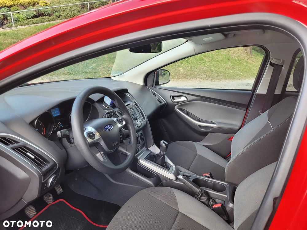 Ford Focus 1.6 TI-VCT Champions Edition - 11