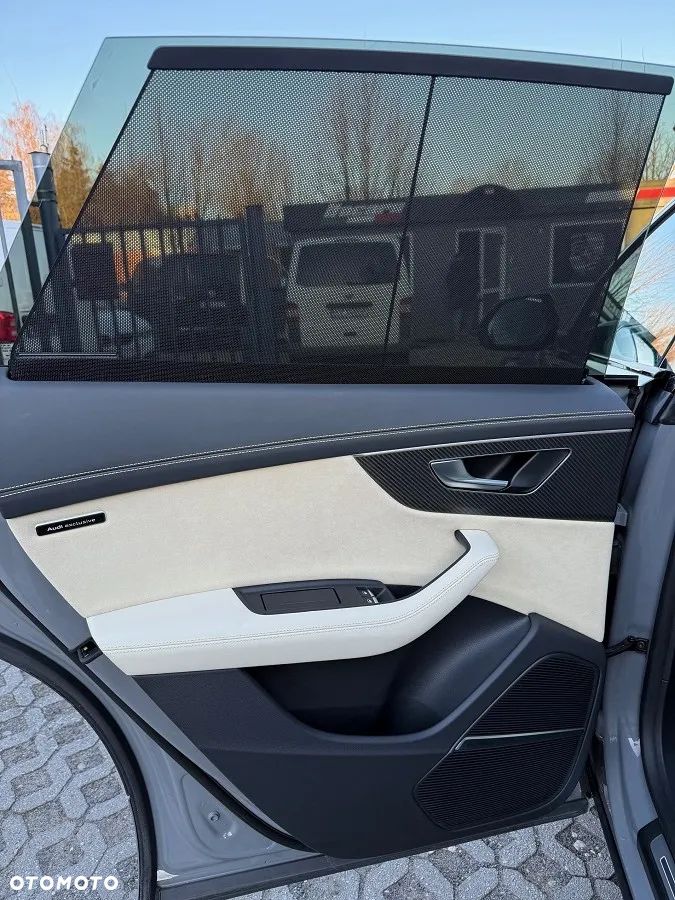 Audi RS Q8 TFSI quattro tiptronic - 34