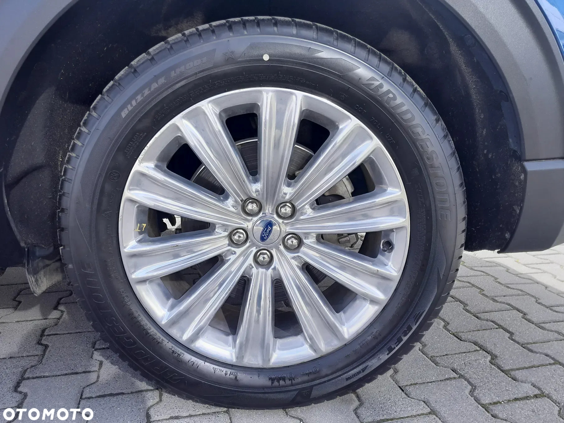 Ford Explorer - 7