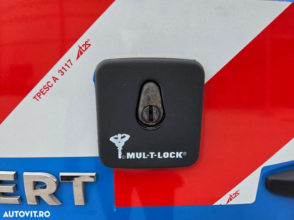 Peugeot Expert L2H1 TwinCab Premium - 25