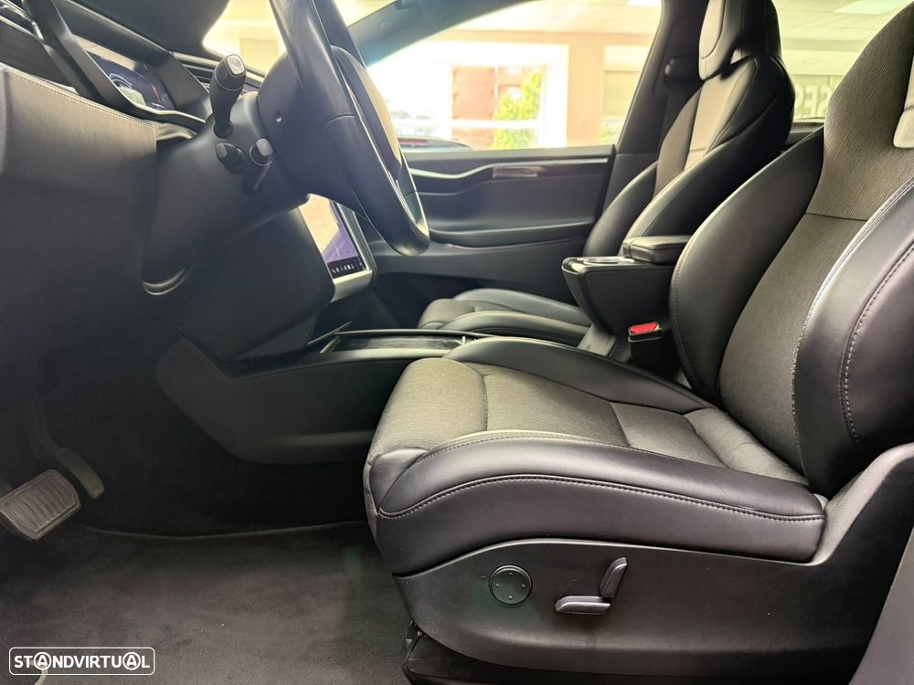 Tesla Model X 100D - 40