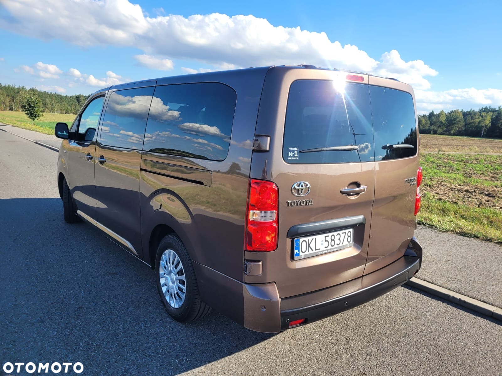 Toyota Proace Verso 2.0 D4-D Long Business - 11