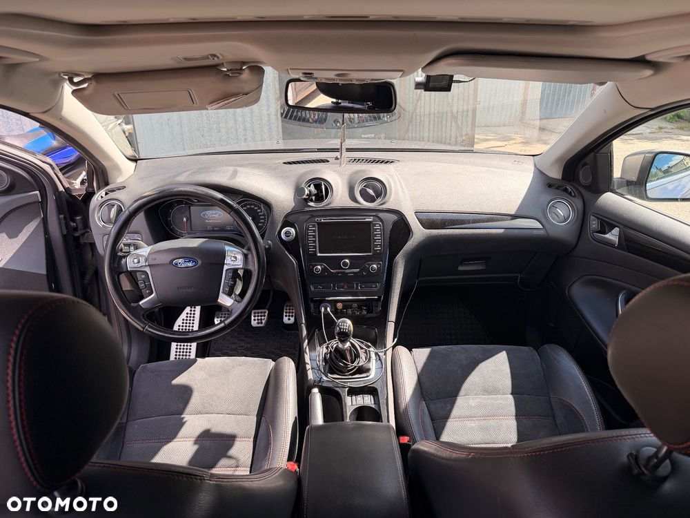 Ford Mondeo 2.0 TDCi Titanium - 16