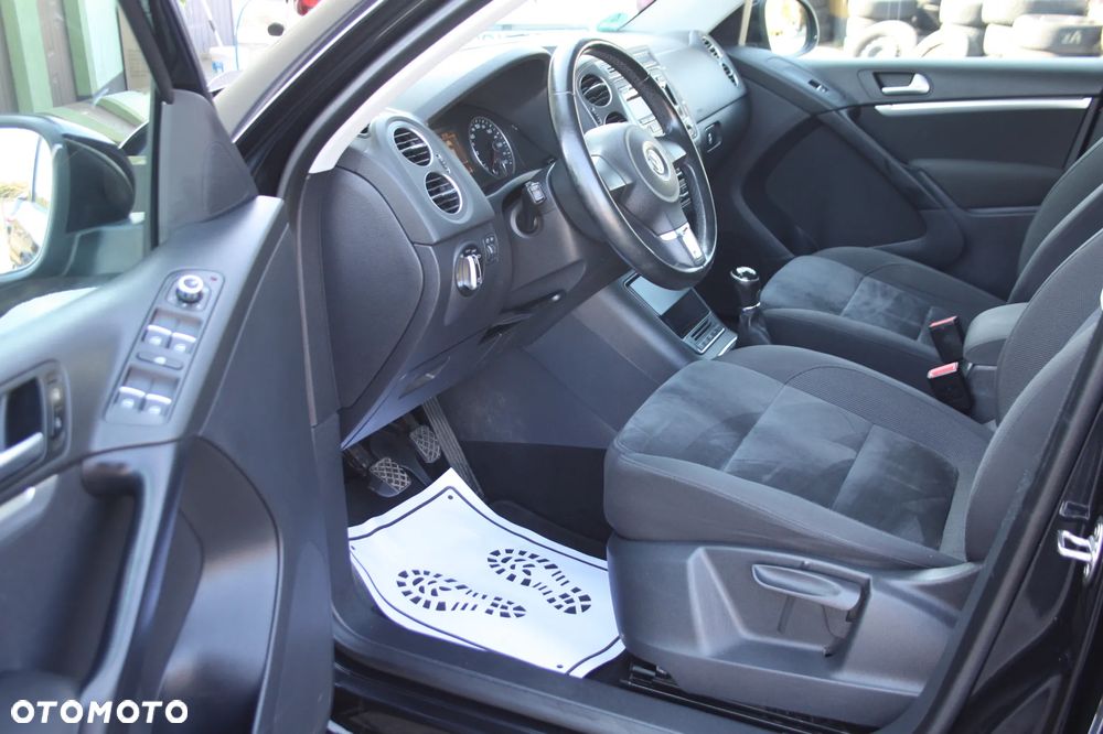 Volkswagen Tiguan 1.4 TSI BlueMotion Technology Exclusive - 8