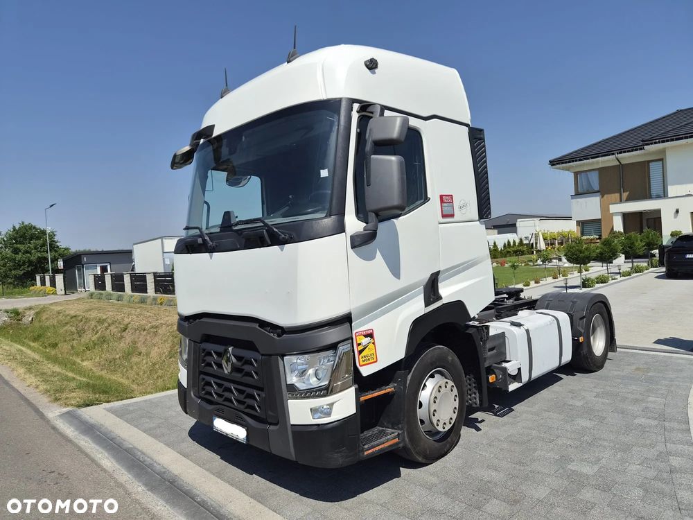 Renault T480 - 1