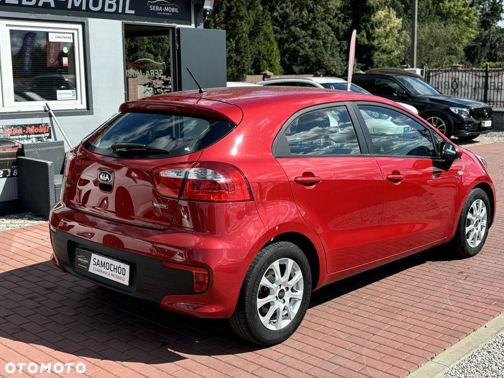 Kia Rio - 7
