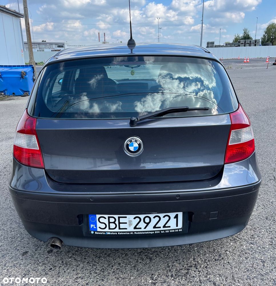 BMW Seria 1 116i - 4