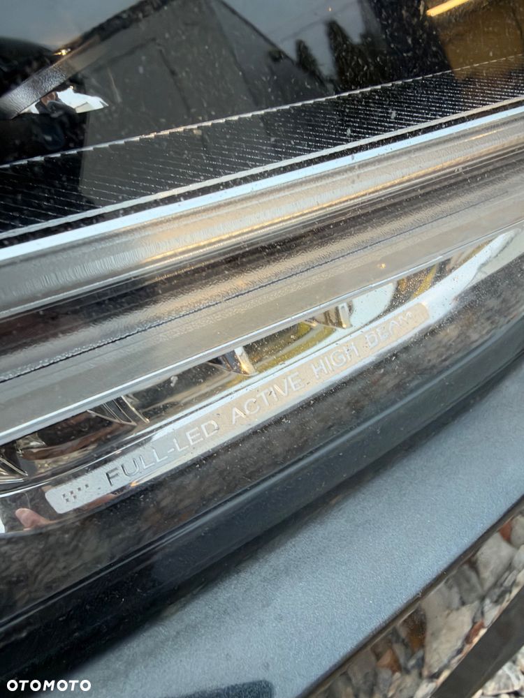Volvo V90 - 32