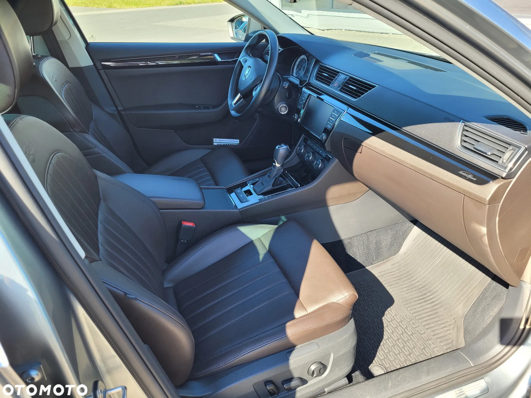 Skoda Superb 2.0 TDI 4x4 L&K DSG - 13