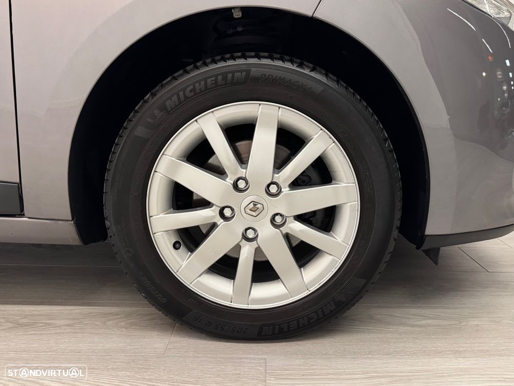 Renault Mégane 1.5 dCi Dynamique S - 25