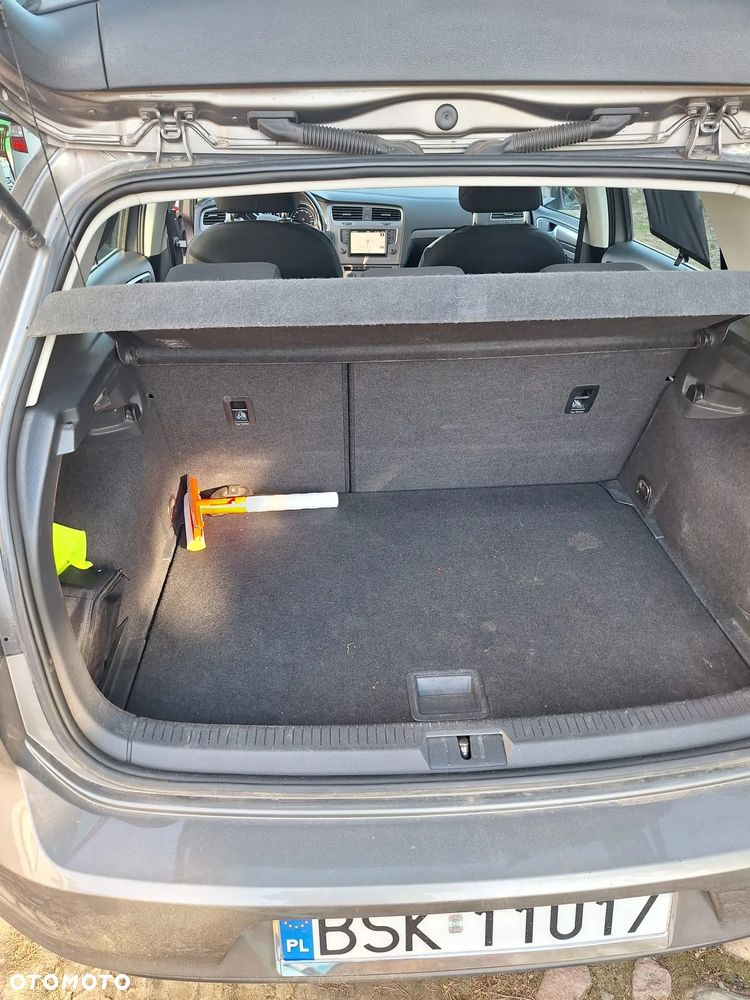 Volkswagen Golf 1.6 TDI BlueMotion Comfortline - 9