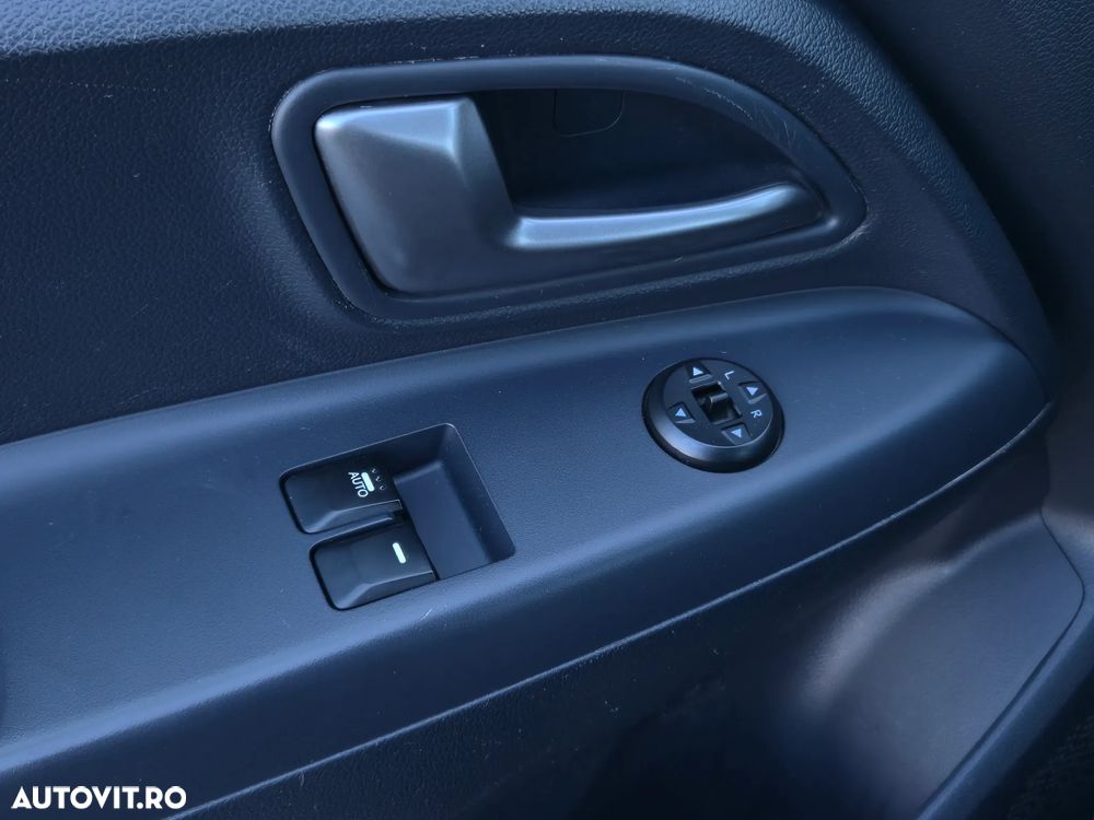 Kia Rio 1.4 EX Basis - 16