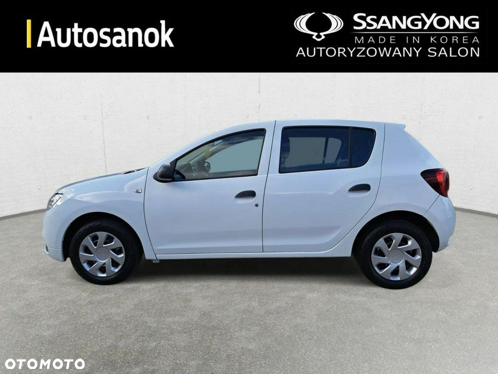 Dacia Sandero - 8