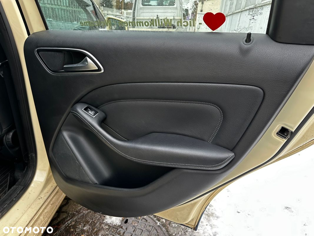 Mercedes-Benz Klasa B 180 (CDI) d 7G-DCT - 3