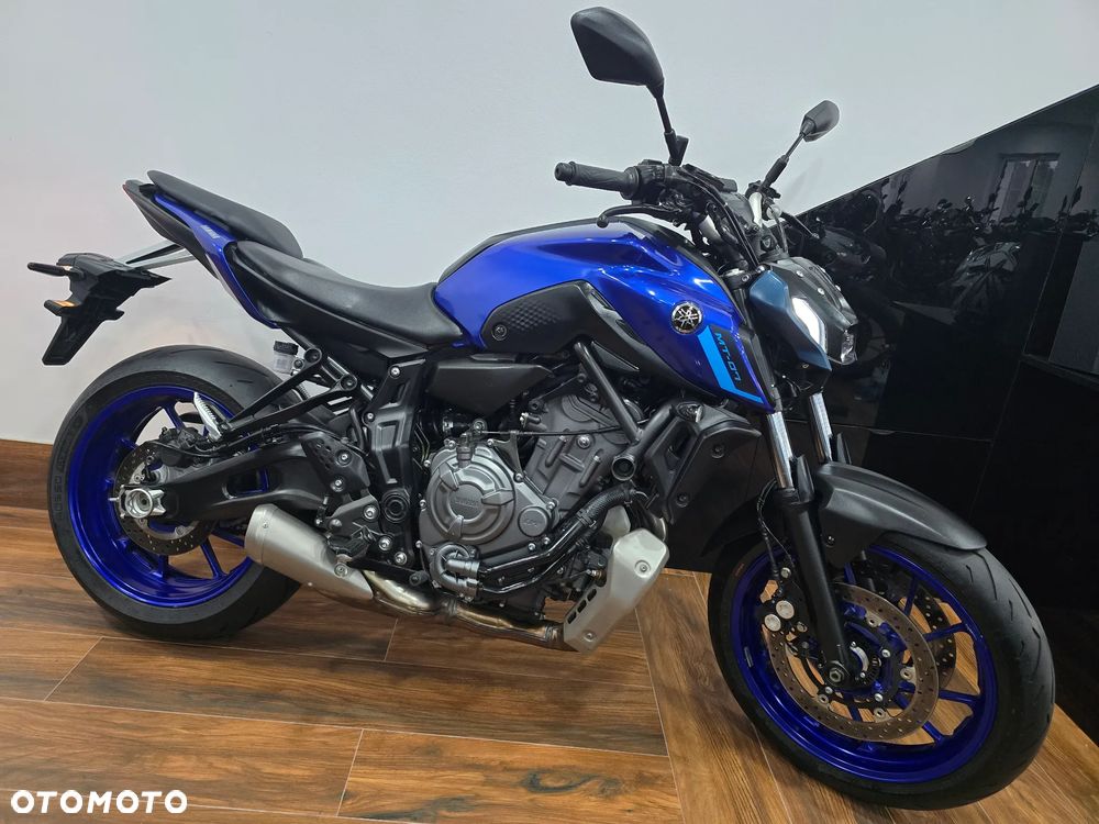 Yamaha MT - 2