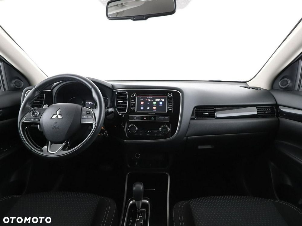 Mitsubishi Outlander 2.0 2WD CVT Diamant Edition+ - 16