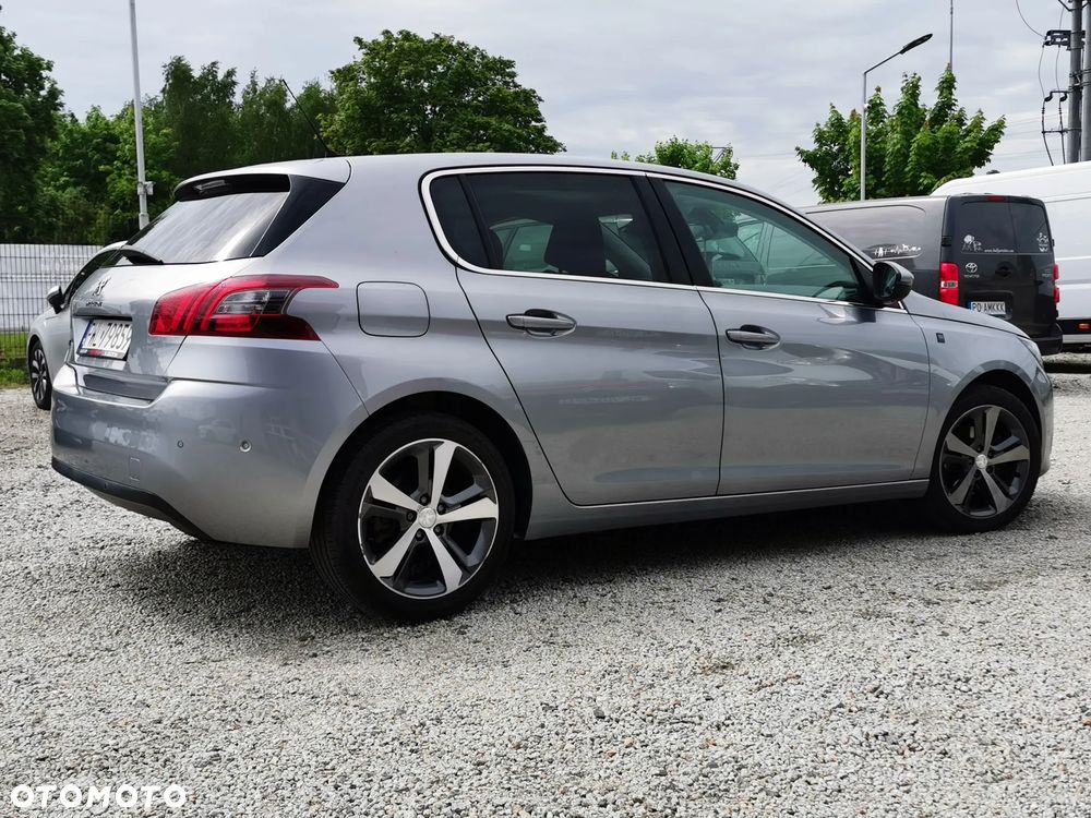 Peugeot 308 - 5