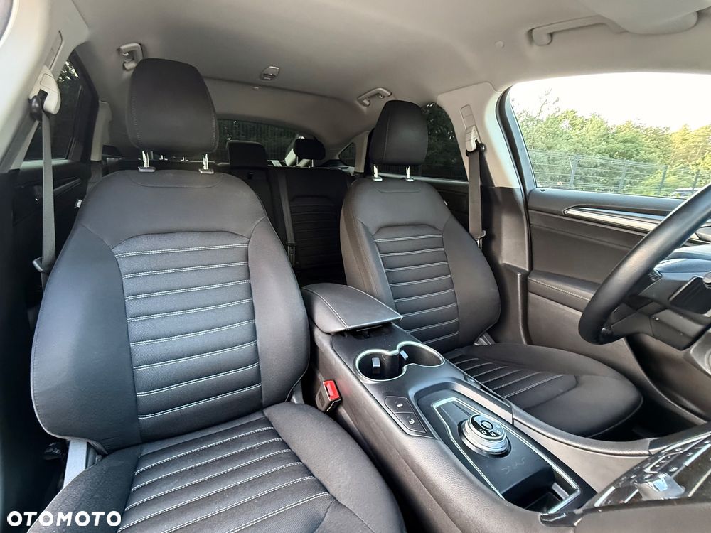 Ford Mondeo - 14