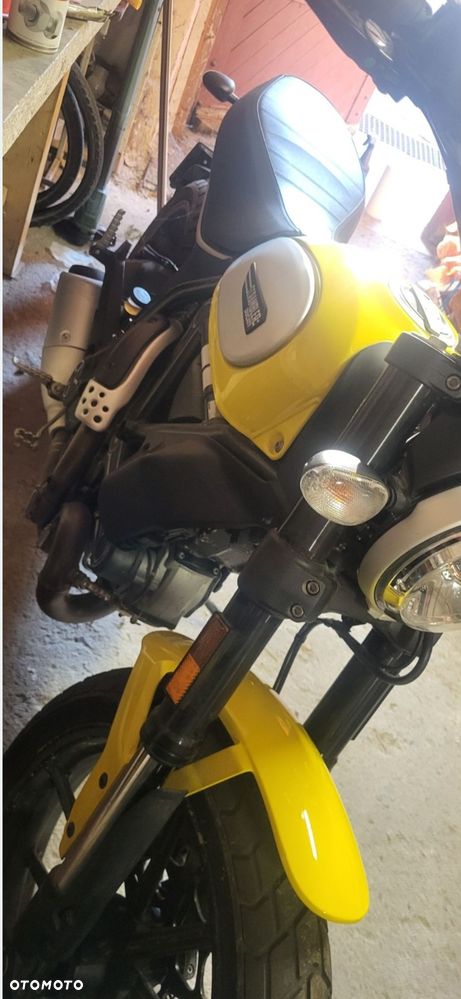 Ducati Scrambler - 3