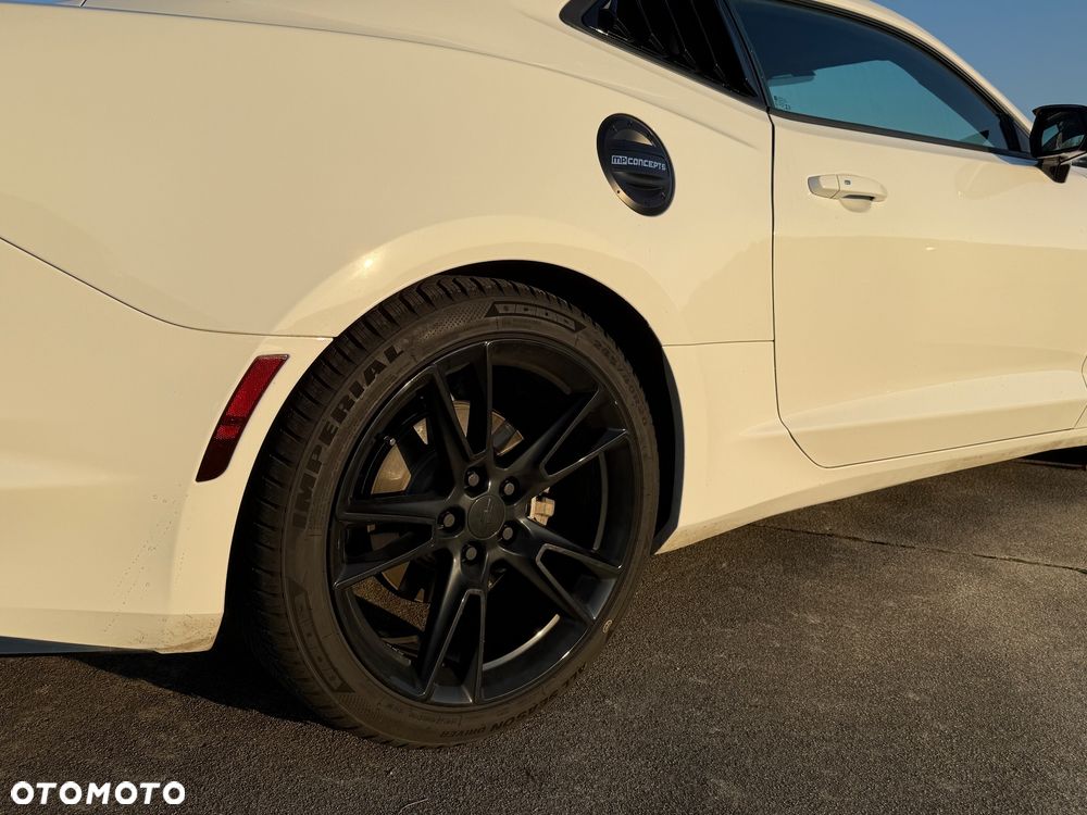 Chevrolet Camaro Coupe 2.0 - 7