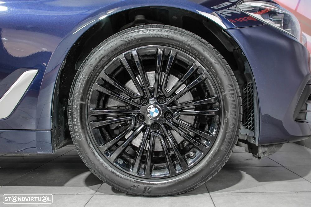 BMW 520 d Touring Aut. Sport Line - 15