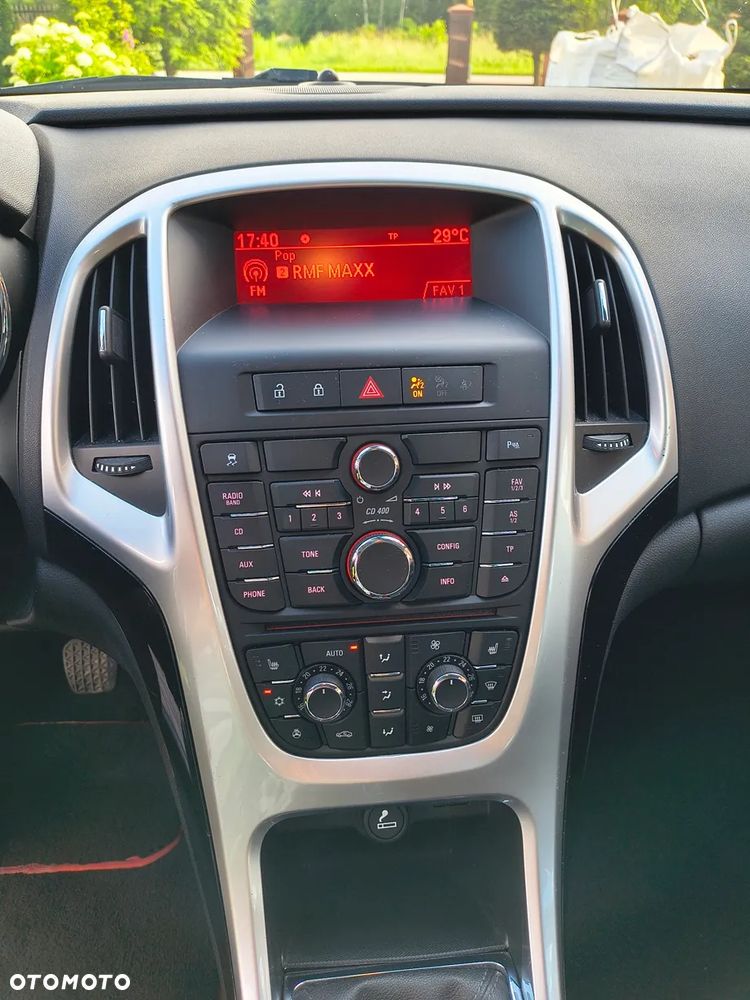Opel Astra 1.4 T Edition 150 - 16