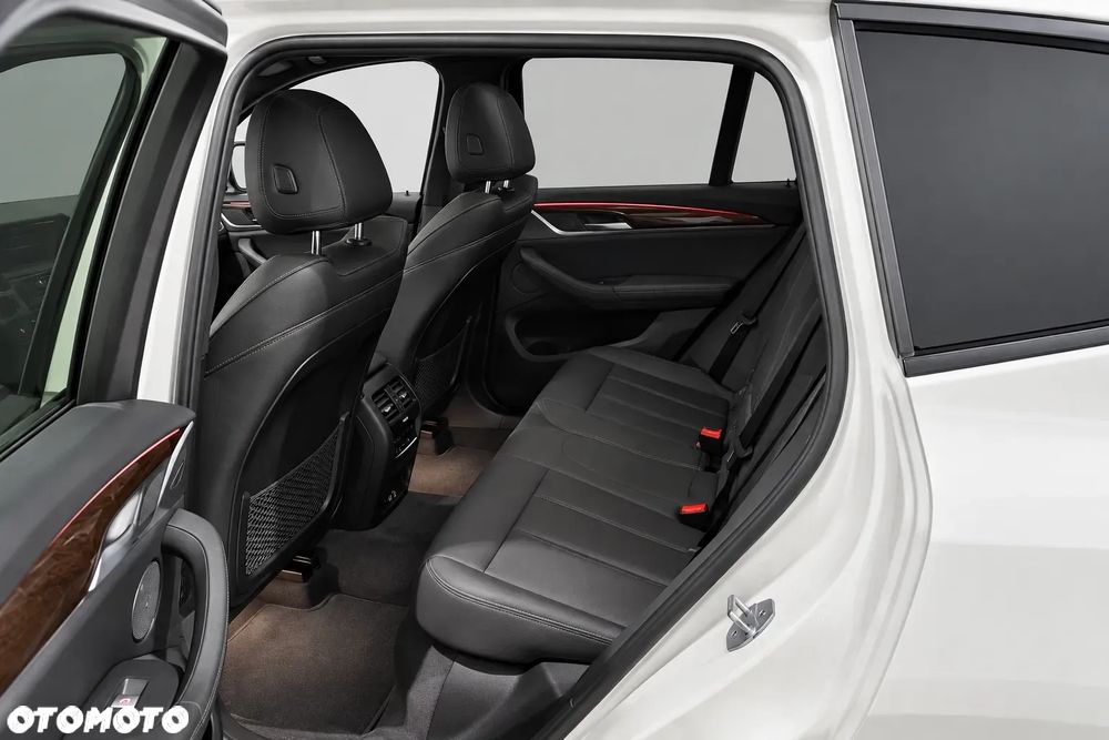 BMW X3 - 8