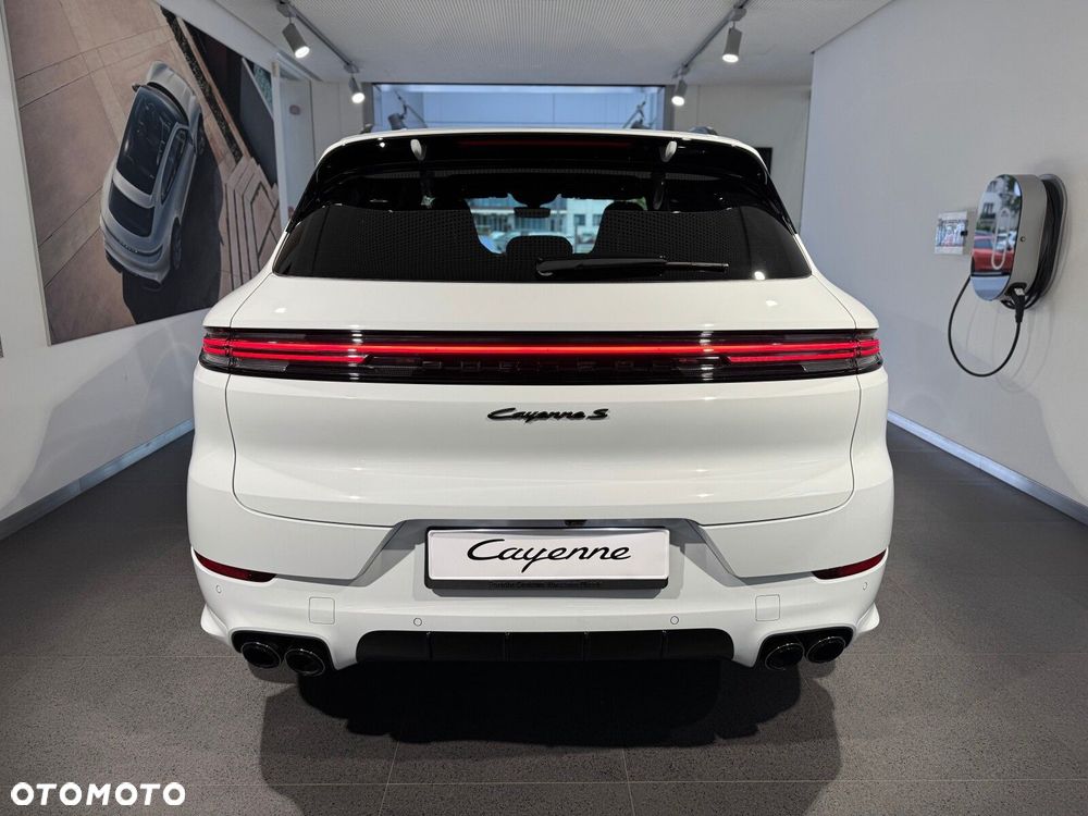 Porsche Cayenne - 7