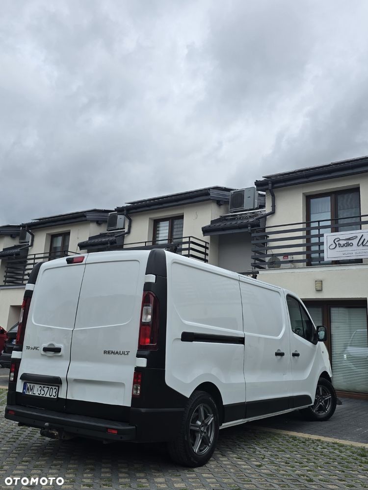 Renault Trafic - 11