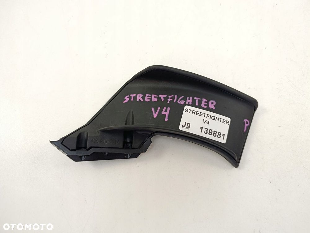 DUCATI STREETFIGHTER V4 LOTKA PŁETWA WYPEŁNIENIE PRAWE - 1